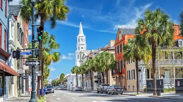 King Street Charleston Guide: Shopping, Dining, Things to Do & Where to Stay